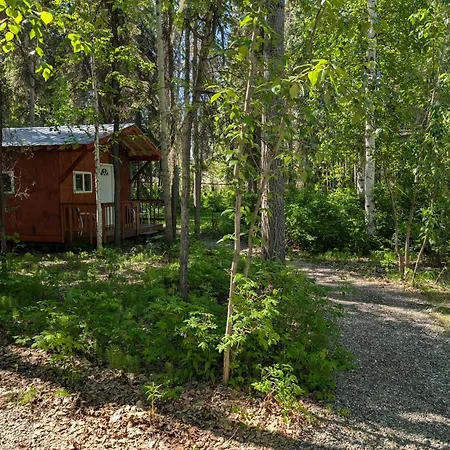 Sven'S Basecamp Hostel Fairbanks Exterior photo